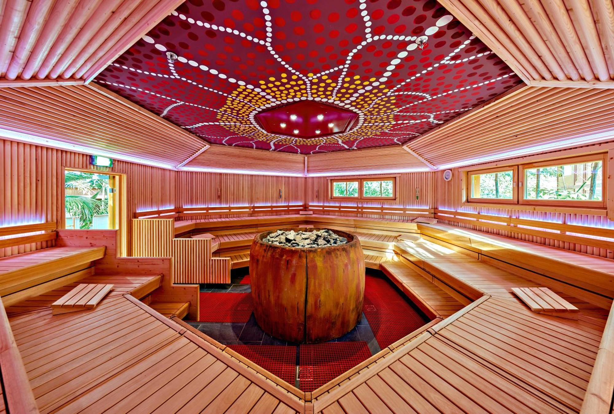 Tropical Islands Resort Briesen  ภายนอก รูปภาพ